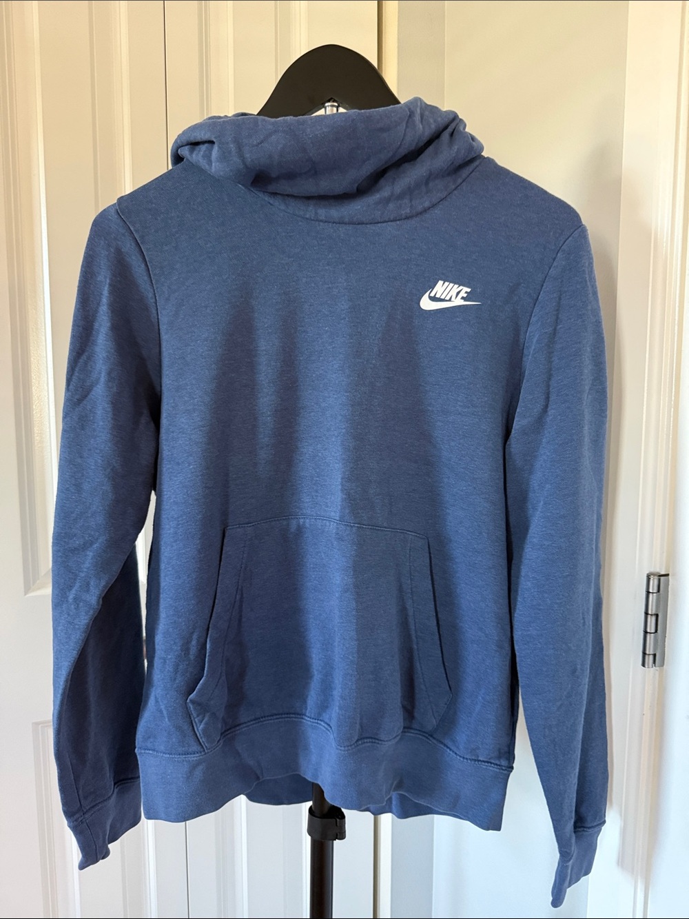 Nike Women’s Crewneck Pullover Hoodie in Slate Blue